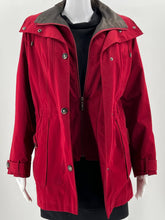 Womens Size Medium All Weather Rain Coat Jacket With Removable Lining - RealThreads